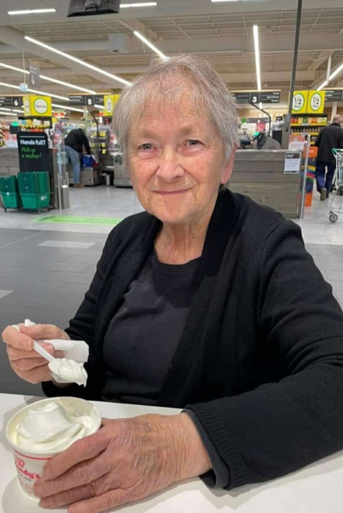 Margaret Anne Bulluss